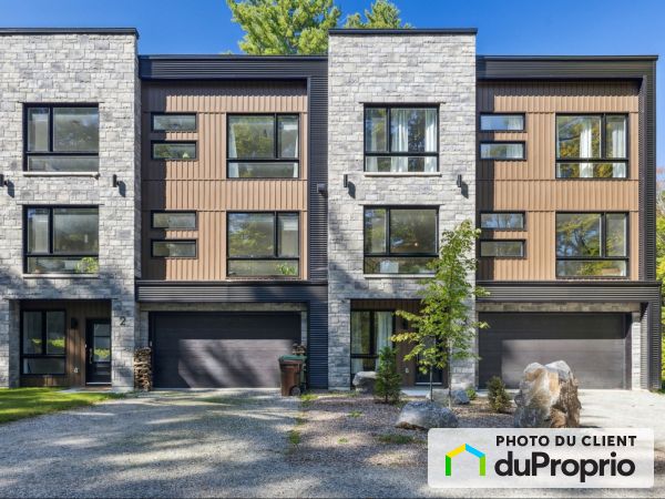 3-14, rue Amik, Cantley à vendre