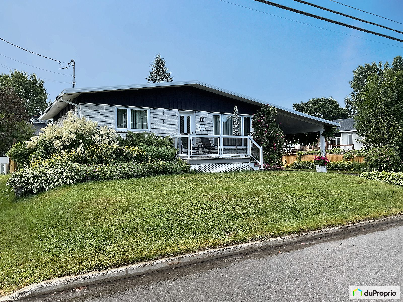 6049 Avenue Des Belles Amours — photo 2