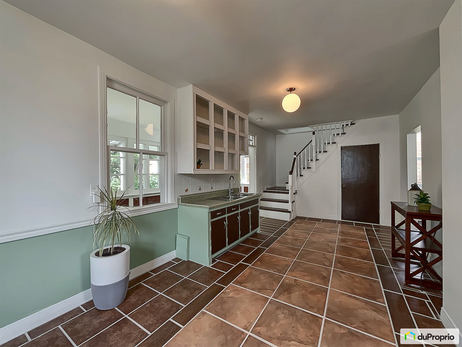 420 8E Rue — photo 3