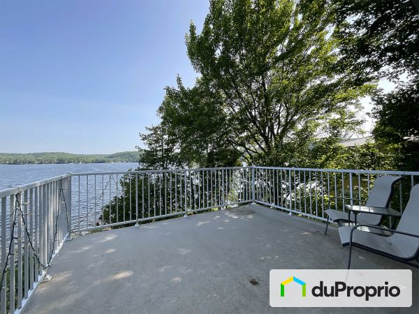 41, rue Le Long-Du-Lac, St-Hippolyte à vendre