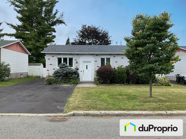 4572 rue Dugas, Pierrefonds / Roxboro for sale