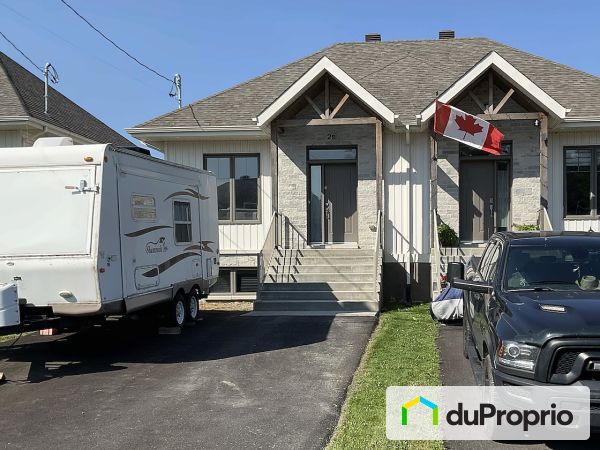 2B, rue des Hirondelles, Ste-Clotilde-De-Chateauguay à vendre