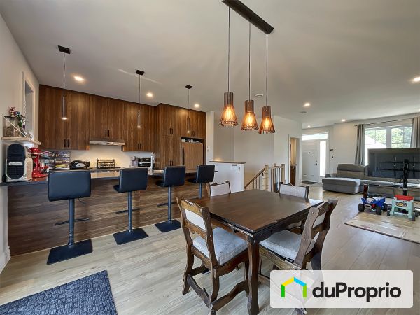 2B rue des Hirondelles, Ste-Clotilde-De-Chateauguay for sale