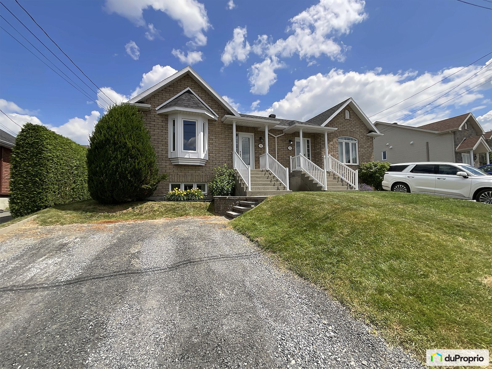 354 Rue Savoie — photo 1