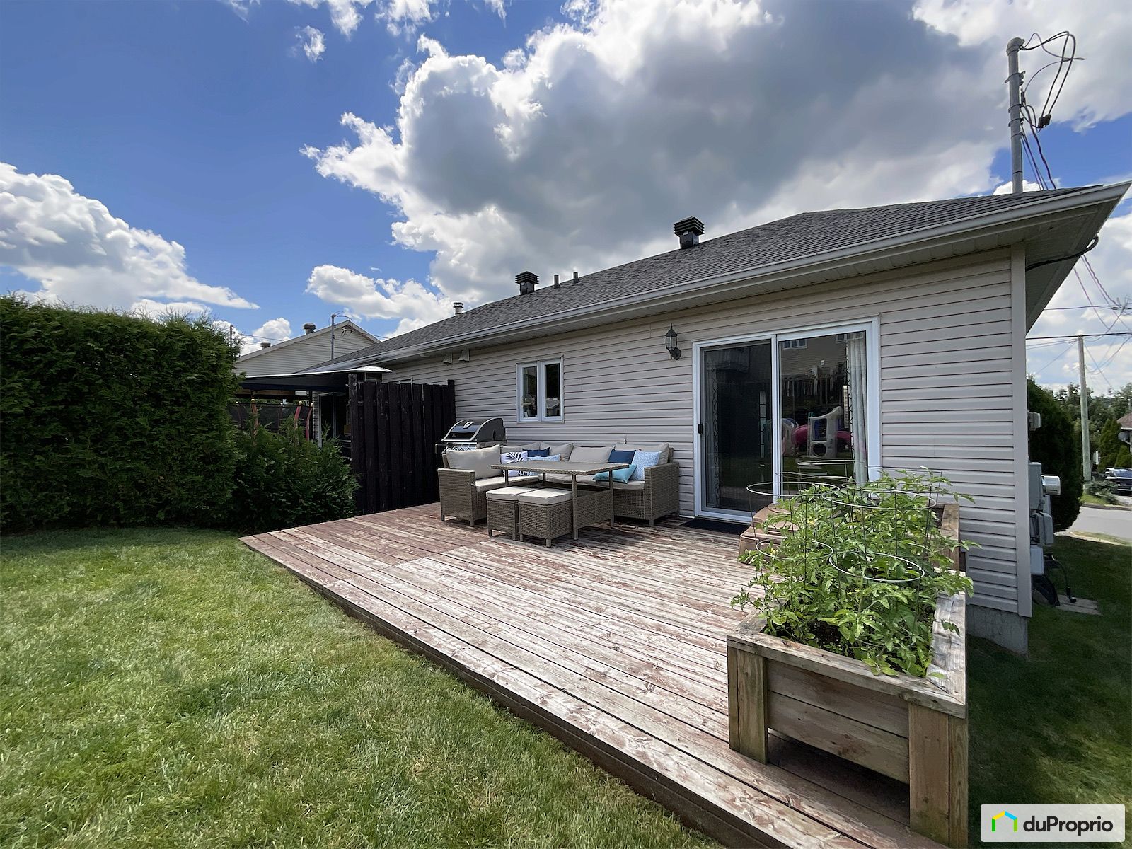 354 Rue Savoie — photo 2