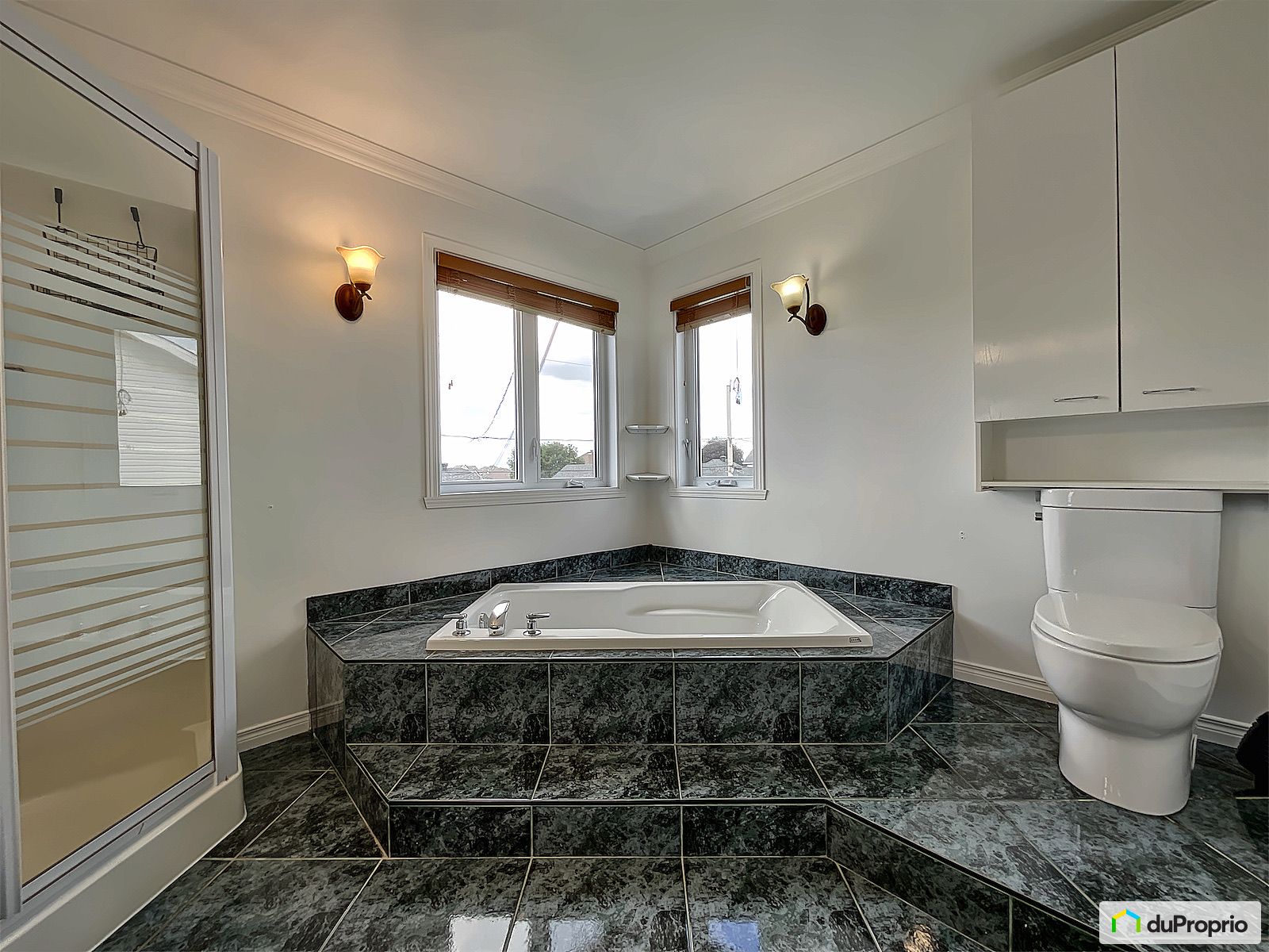 858 Rue De Loseille — photo 3