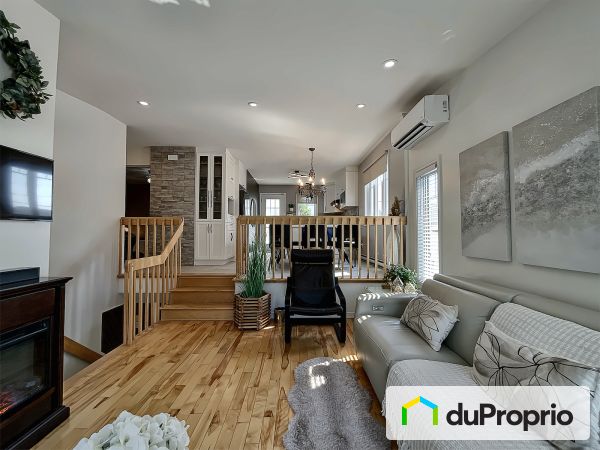 Salon - 150, rue des Samares, Gatineau (Masson-Angers) à vendre