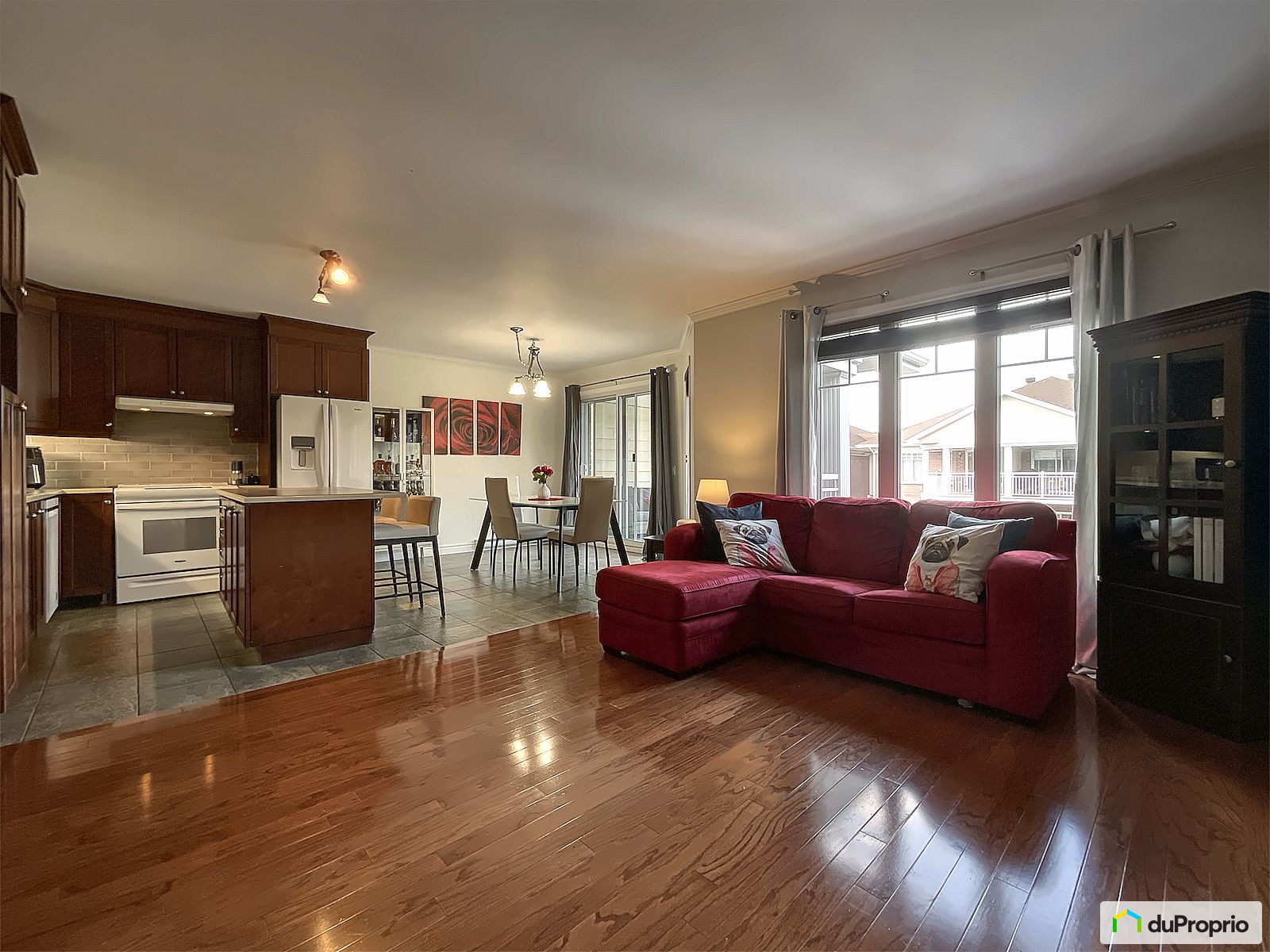 5 8077 Boulevard Guillaume Cou — photo 1