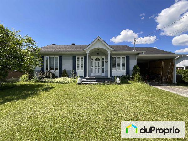 3510 rue du Président-Kennedy, Lac-Mégantic for sale