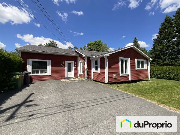 2453 rue Saint-Jean, Frontenac for sale