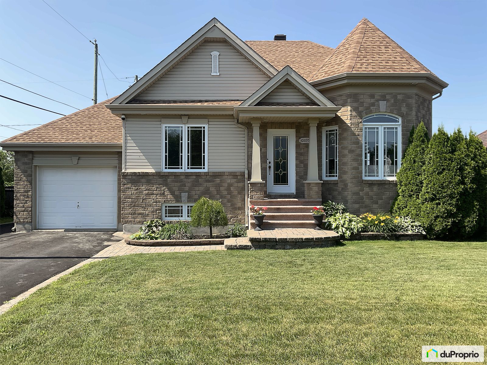 10695 Rue Etienne Desmarteau — photo 1