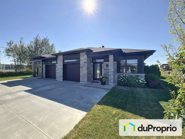 7292 rue Jacques-Plante, Trois-Rivières (Trois-Rivières-Ouest) for sale