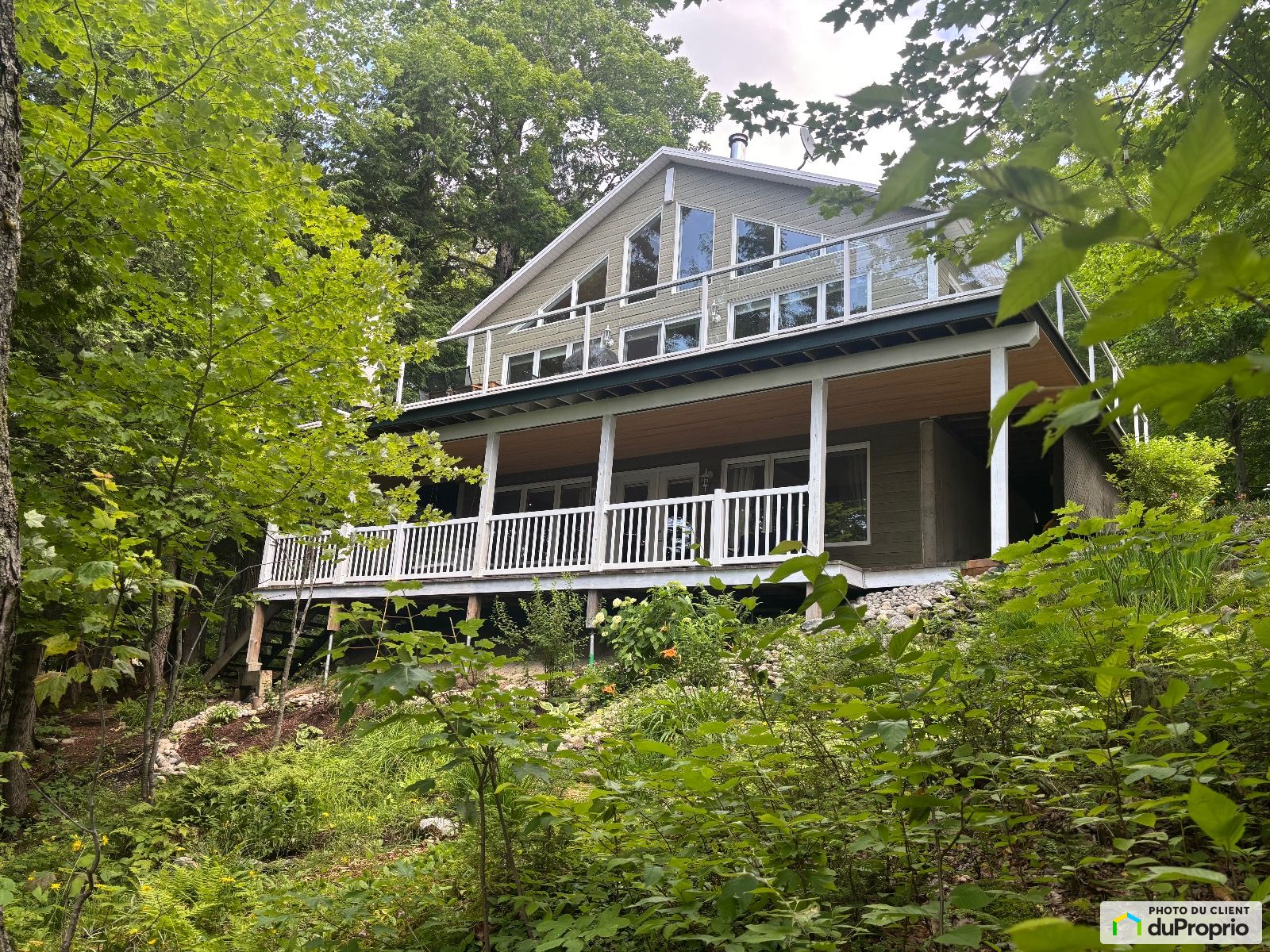121 Chemin Du Lac Clair — photo 1