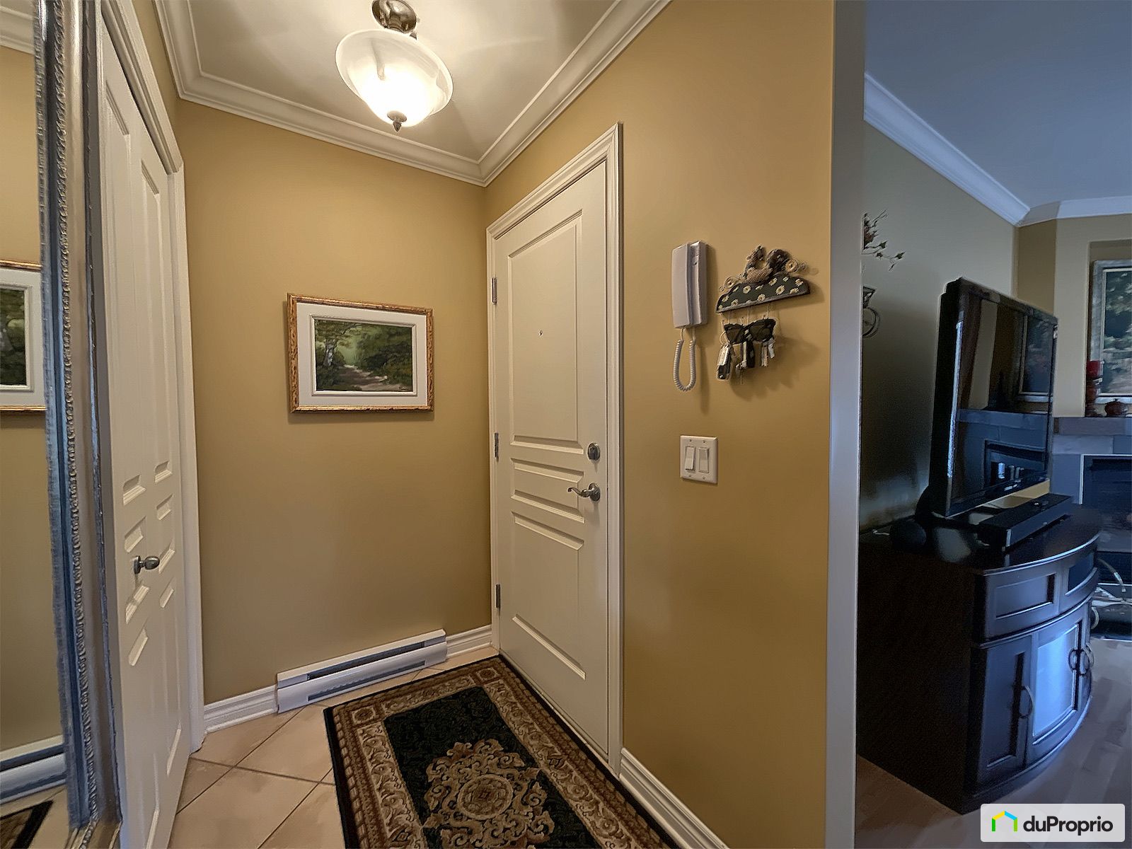 7 2405 Boulevard Lafontaine — photo 3