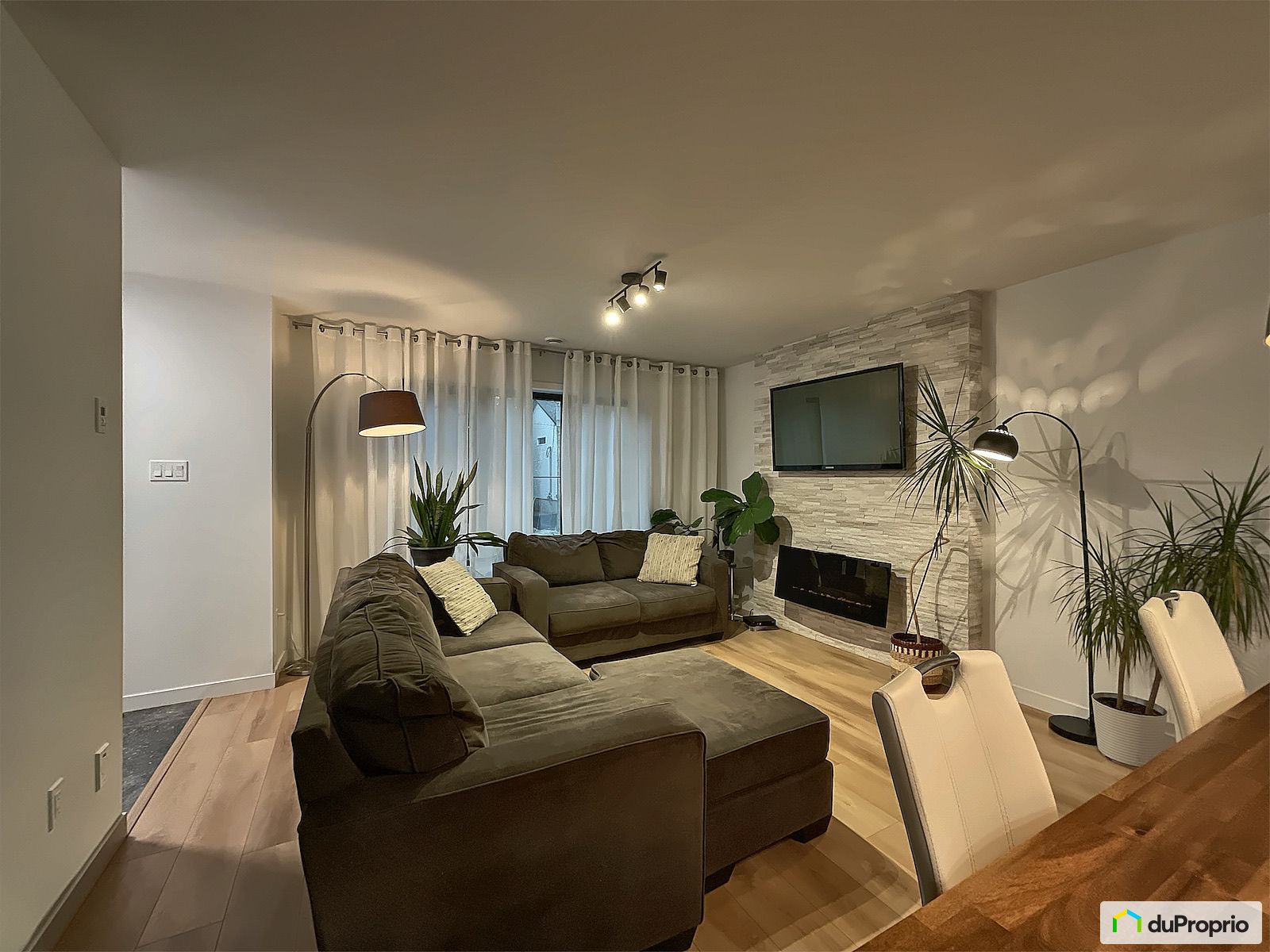 1554 Rue Kesteman — photo 3