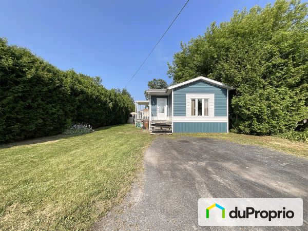 271, rue Lachance, St-Cyprien-De-Napierville à vendre