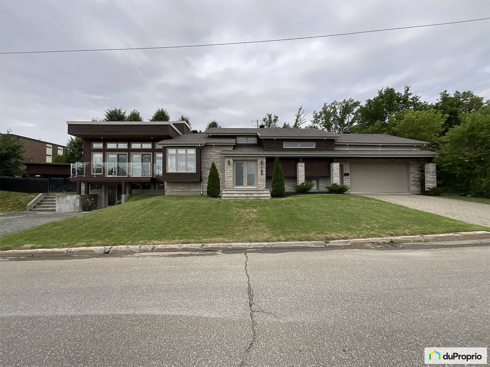 25 Avenue Marcoux — photo 1