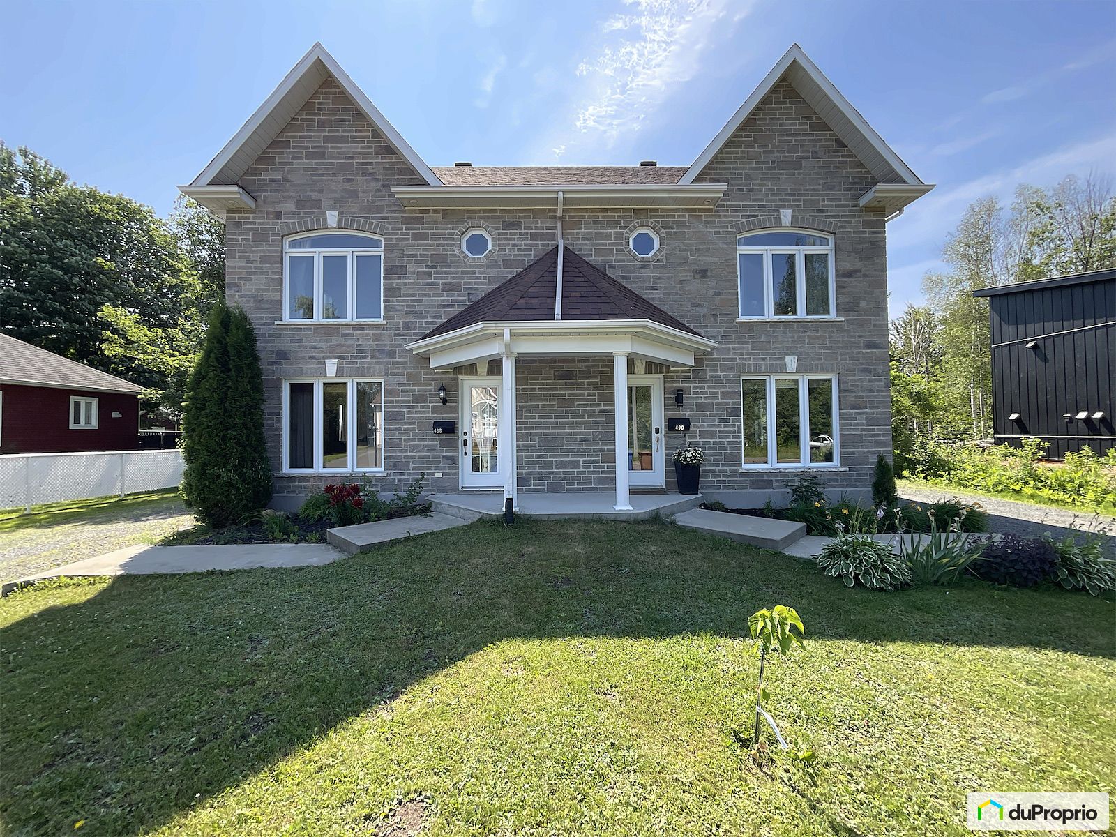 490 Rue De Varsovie — photo 1