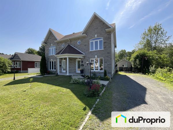 490, rue de Varsovie, Shawinigan (St-Gerard-Des-Laurentides) à vendre