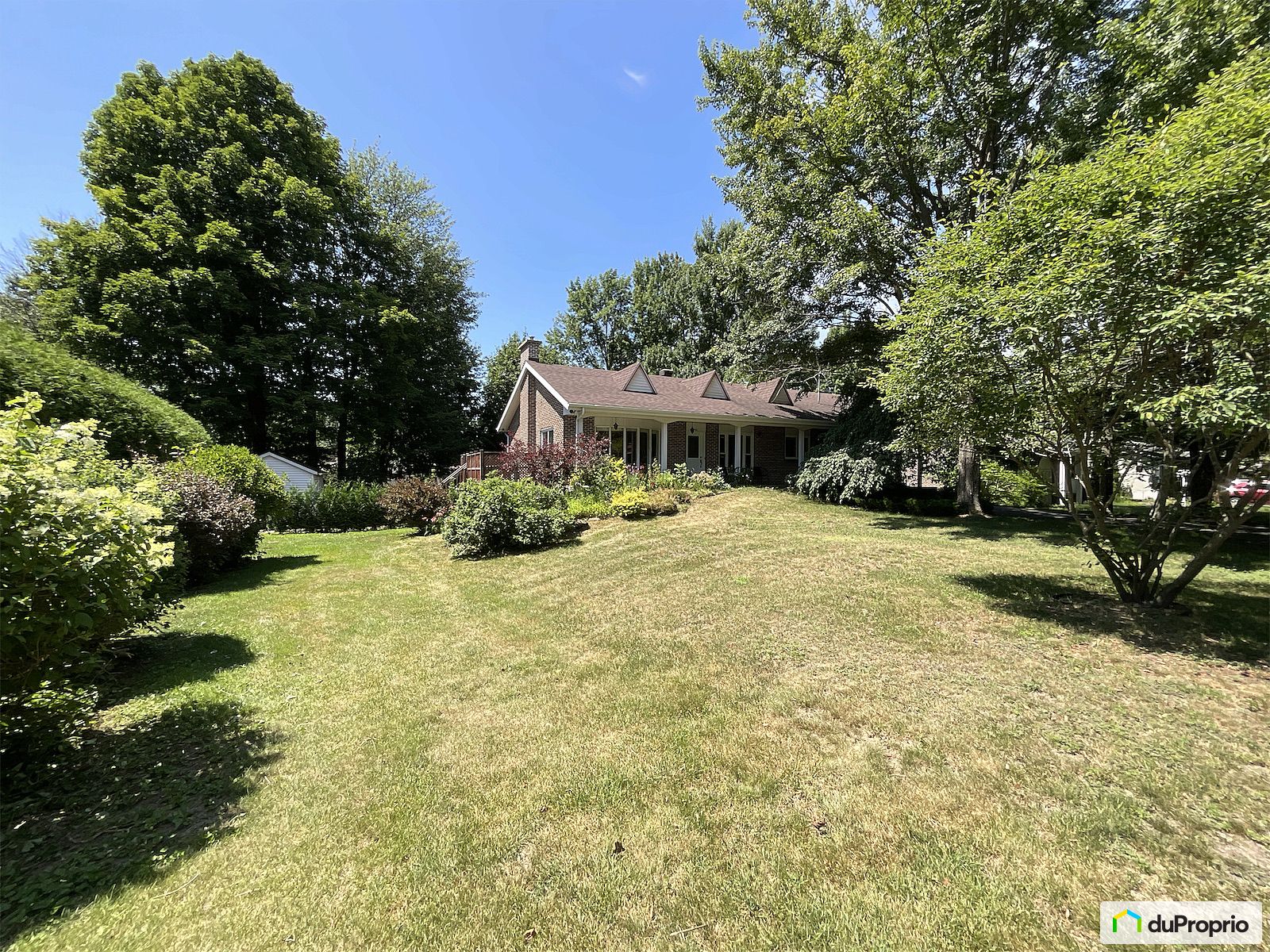 556 Rue Forand — photo 3