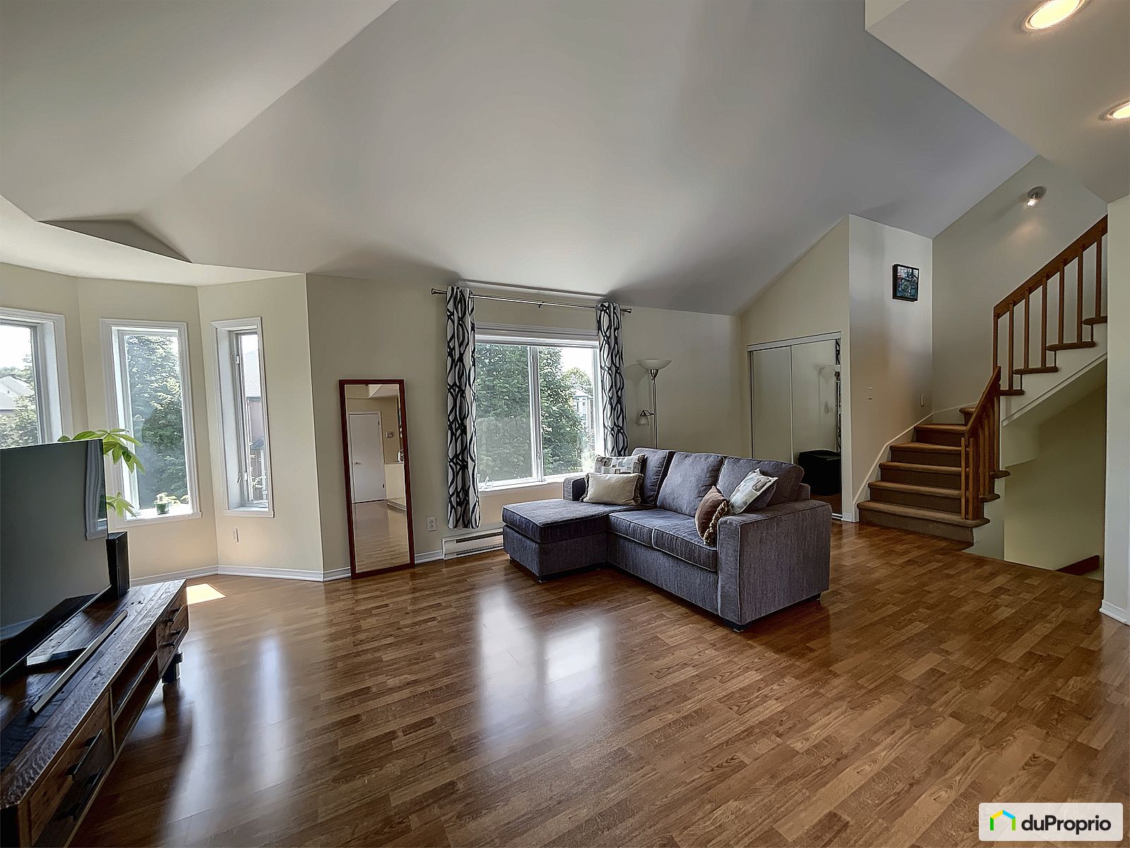 319 Rue Damien Benoit — photo 3