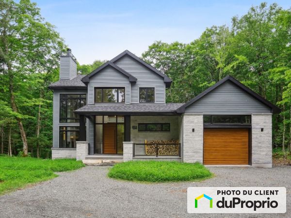 51 croissant Pangman, Lac-Superieur for sale