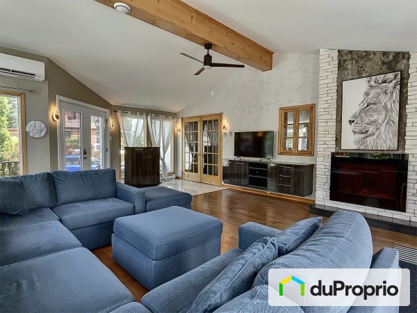Living Room - 1540 boulevard Auger Est, Alma for sale