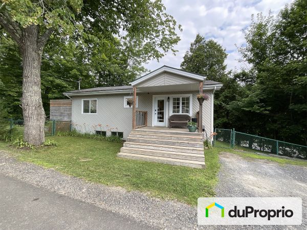 4, rue Harvey, Lac-Brome (Knowlton) à vendre