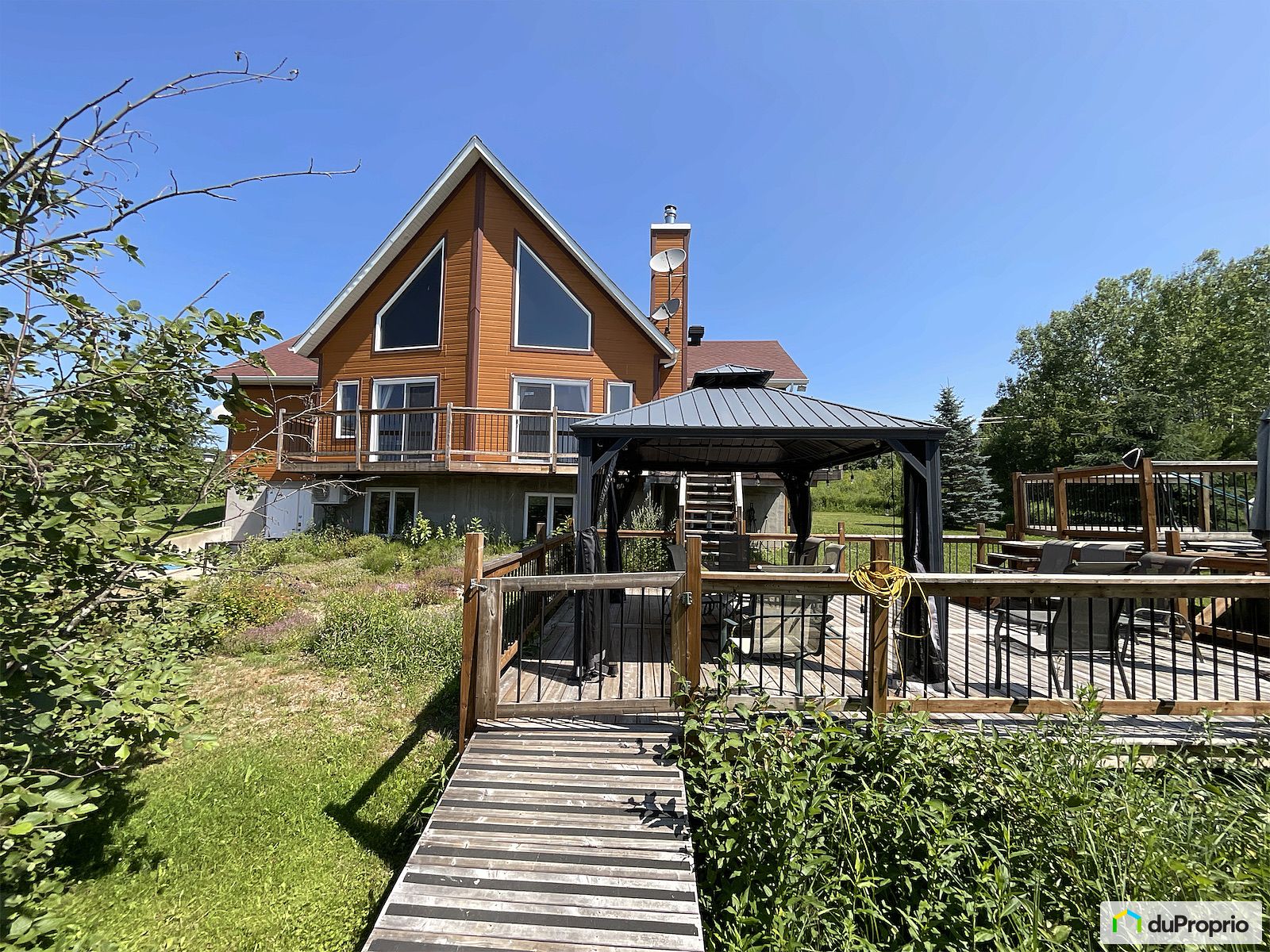 951 Chemin Du Lac — photo 1