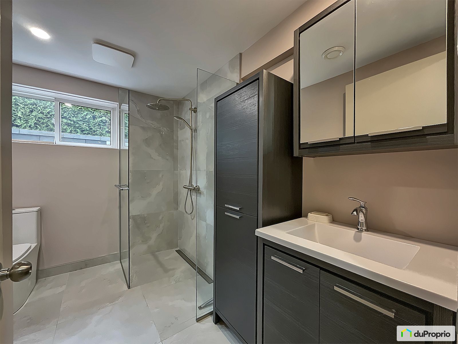184 Route Watkins — photo 2