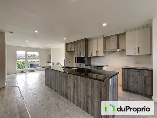 400 rue Jean-Marie-Fortier, ND-Du-Bon-Conseil for sale