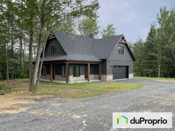 11 rue McPhillip, Ste-Mélanie for sale