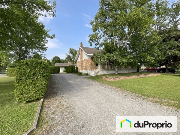 462 avenue de la Terrasse Bon-Air, Rimouski (Pointe-Au-Père) for sale