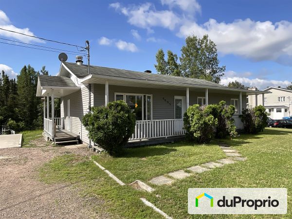 4995, chemin du Quai, Jonquière (Lac-Kénogami) à vendre