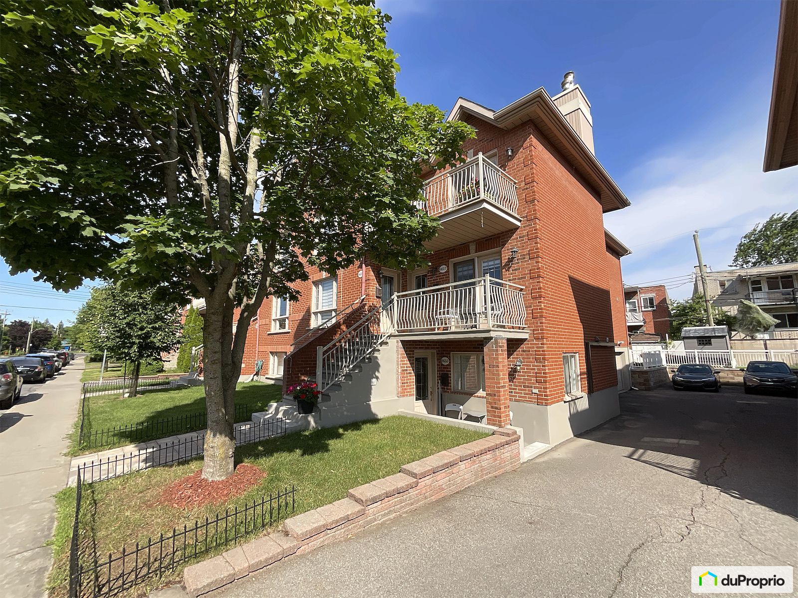 8659 Rue Centrale — photo 3