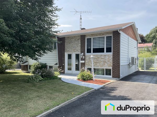 68 rue Ricard, Repentigny (Le Gardeur) for sale