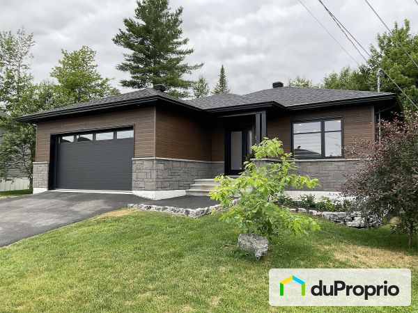 97 rue des Poiriers, Pont-Rouge for sale
