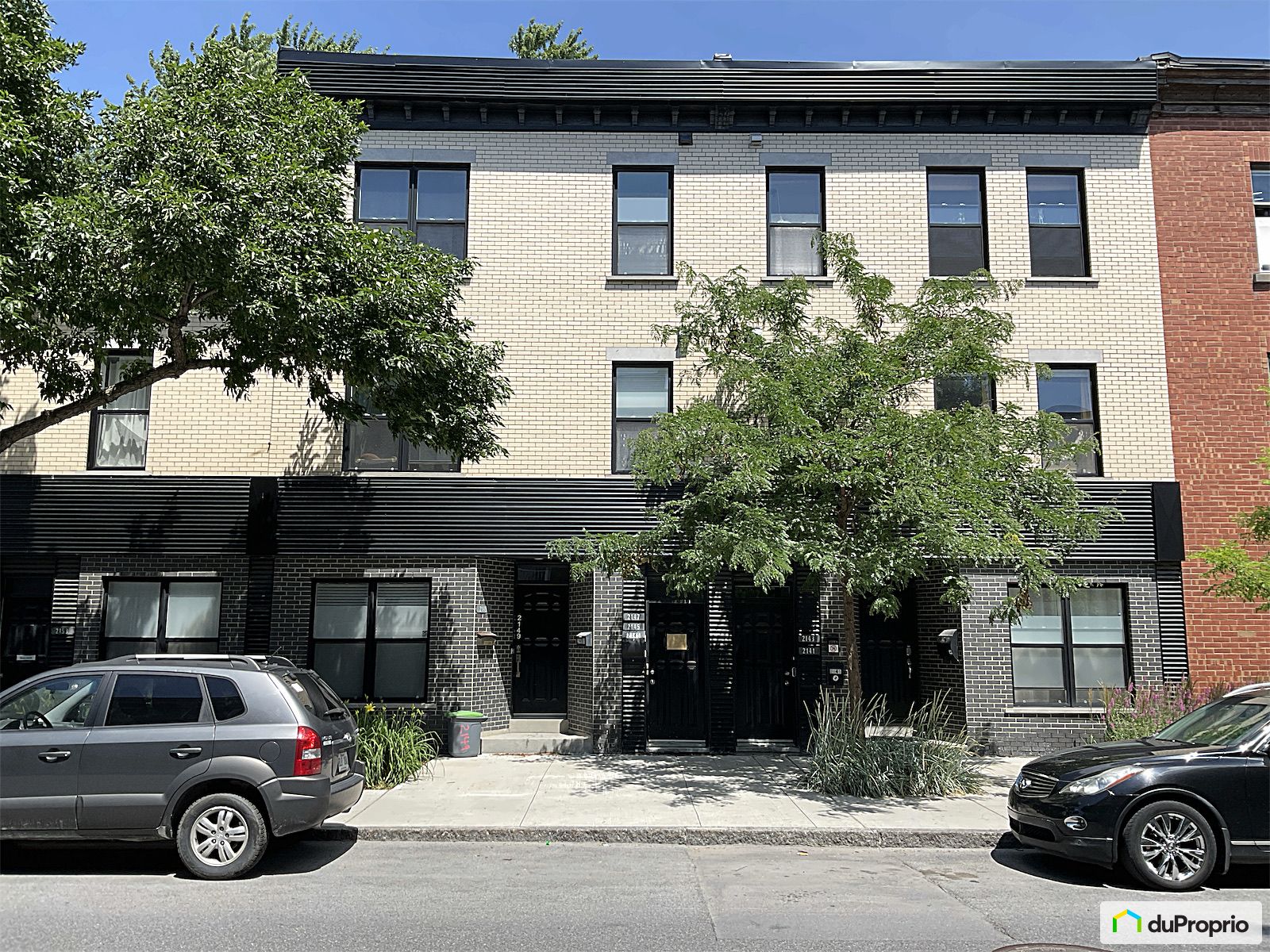 2145 Rue Frontenac — photo 3