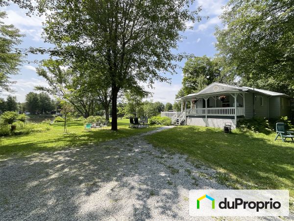 82, chemin Rousseau, Weedon à vendre