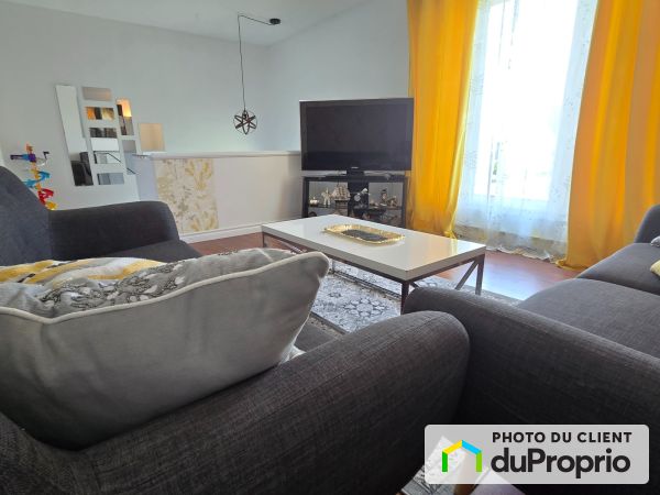52 rue de Drapeau, Gatineau (Gatineau) for sale