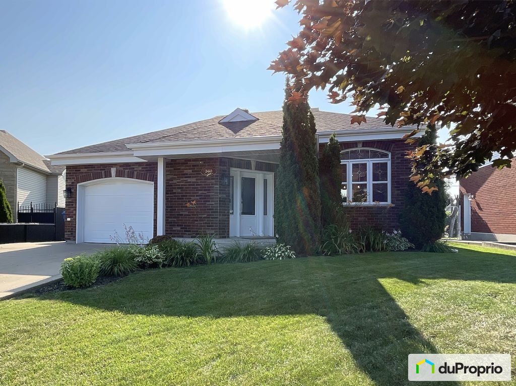 360 Rue De Langelique — photo 1