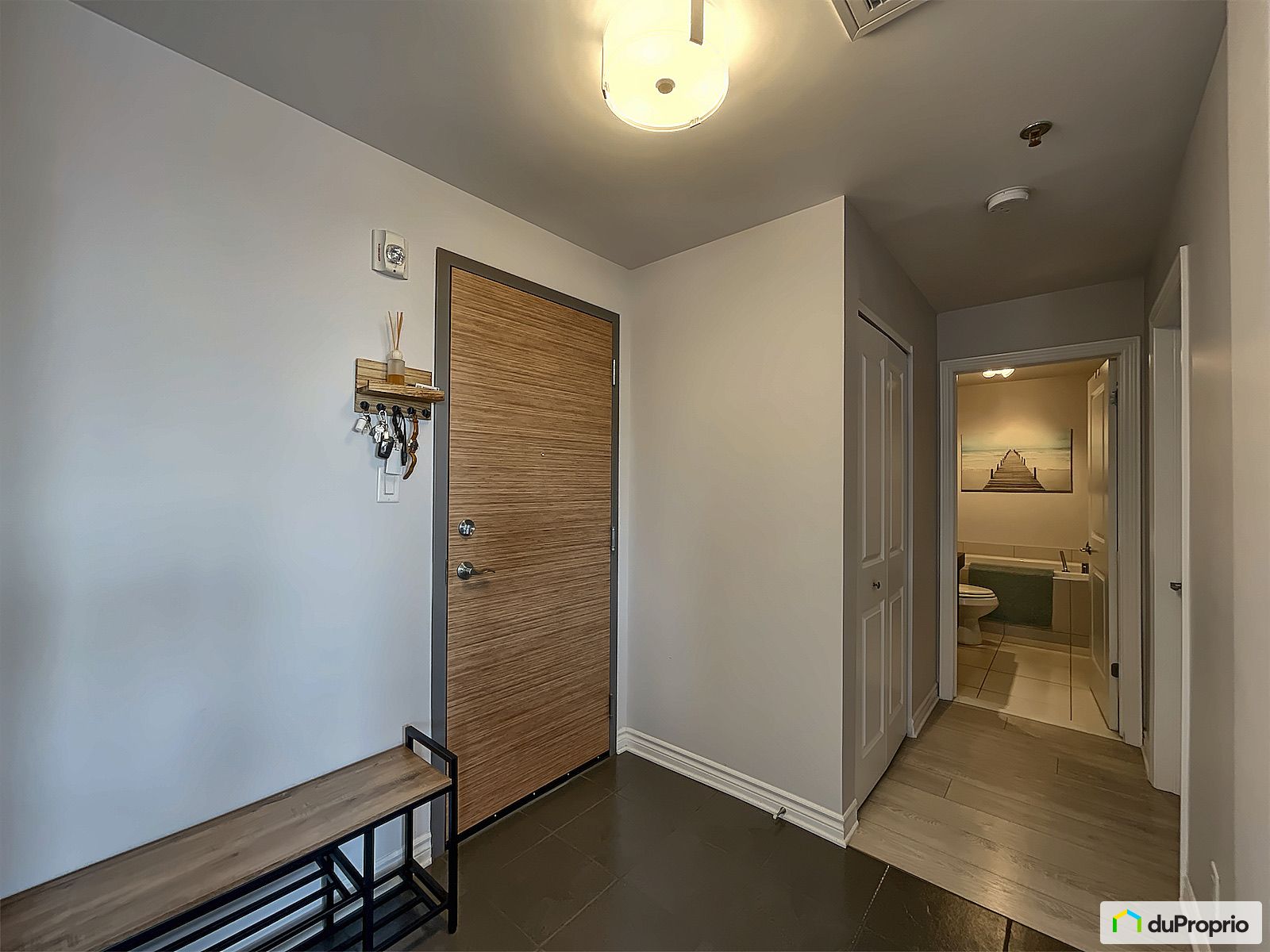 303 575 Montee Masson — photo 3