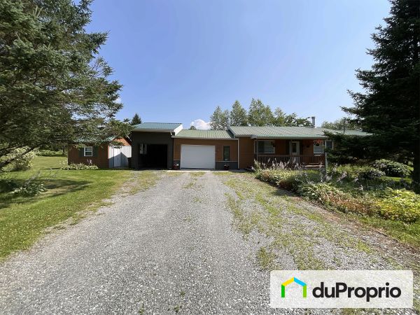 30 rue des Peupliers, ND-De-Ham for sale