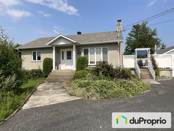 1720 route Saint-Alphonse, St-Bruno for sale