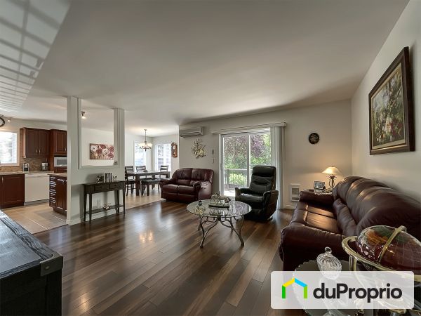 103-639 montée des Seigneurs, Granby for sale