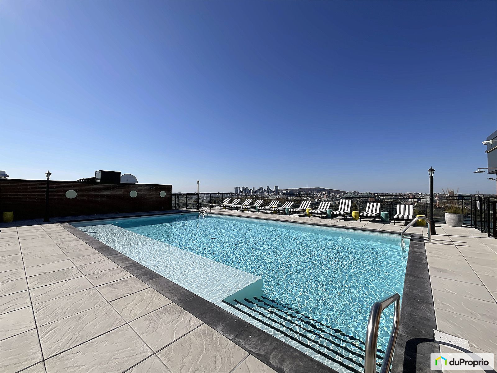 618 200 Rue Marie Charles Le M — photo 1