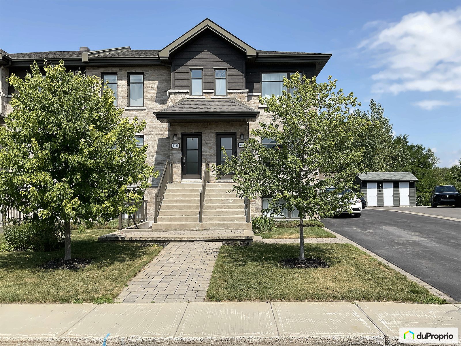 3735 Boulevard Beliveau — photo 3