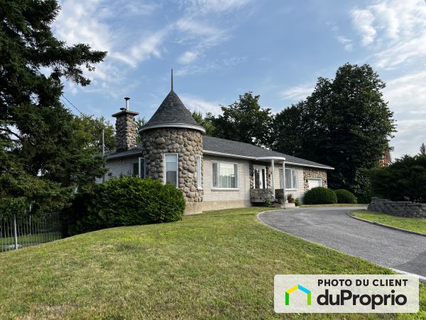 650 rang Bas-de-l'Assomption Sud, L'Assomption for sale