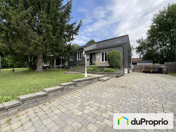 982 rue Ostiguy, Chambly for sale