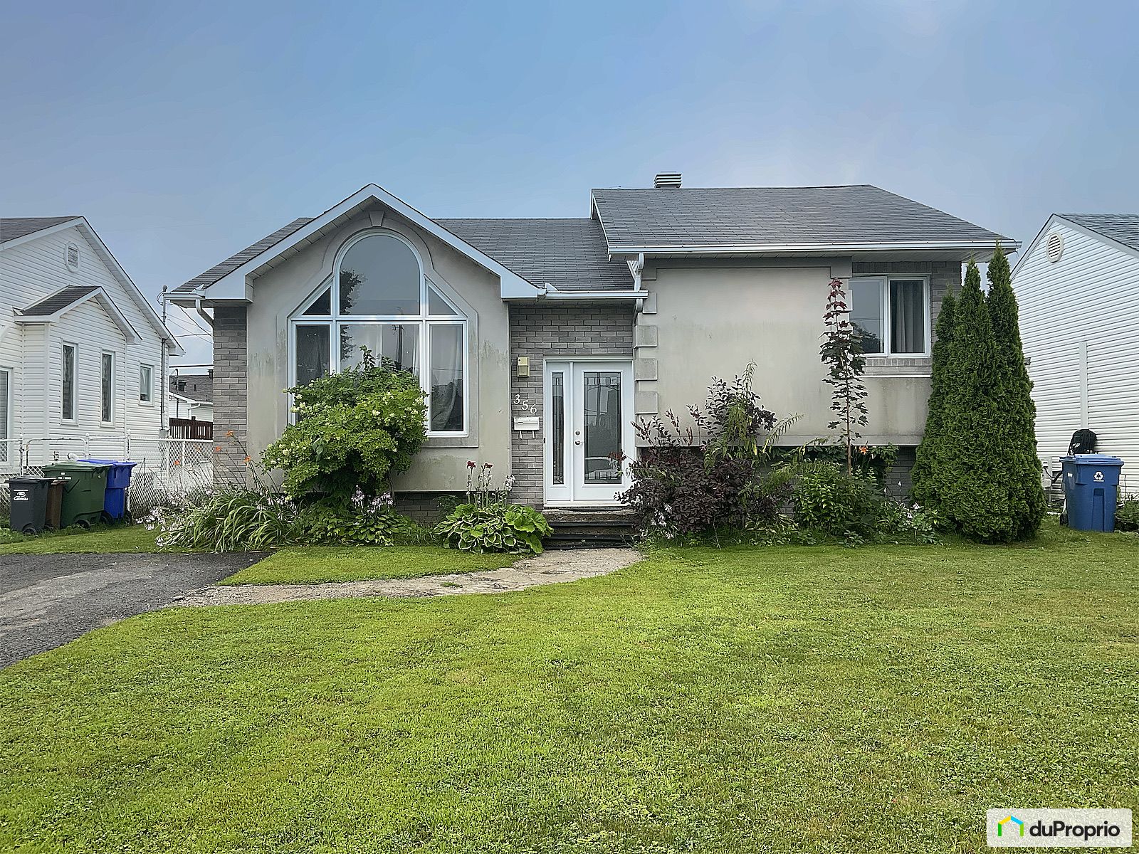 356 Rue Davidson Est — photo 1